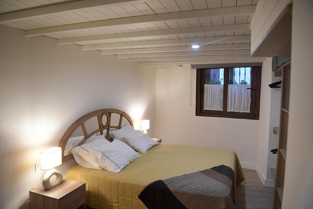 Casa Palacio Bustos Tavera Seville Ngoại thất bức ảnh