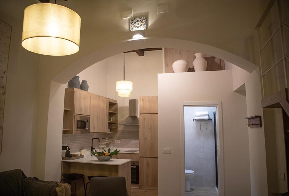 Casa Palacio Bustos Tavera Seville Ngoại thất bức ảnh